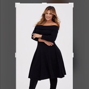 Plus Blk off the shoulder sweater skater dress